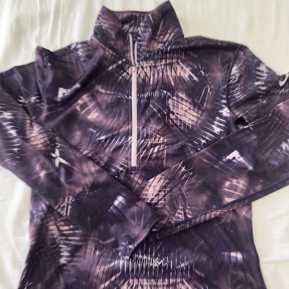 Women’s Nike Dri Fit Purple Half Zip Sweater Size L